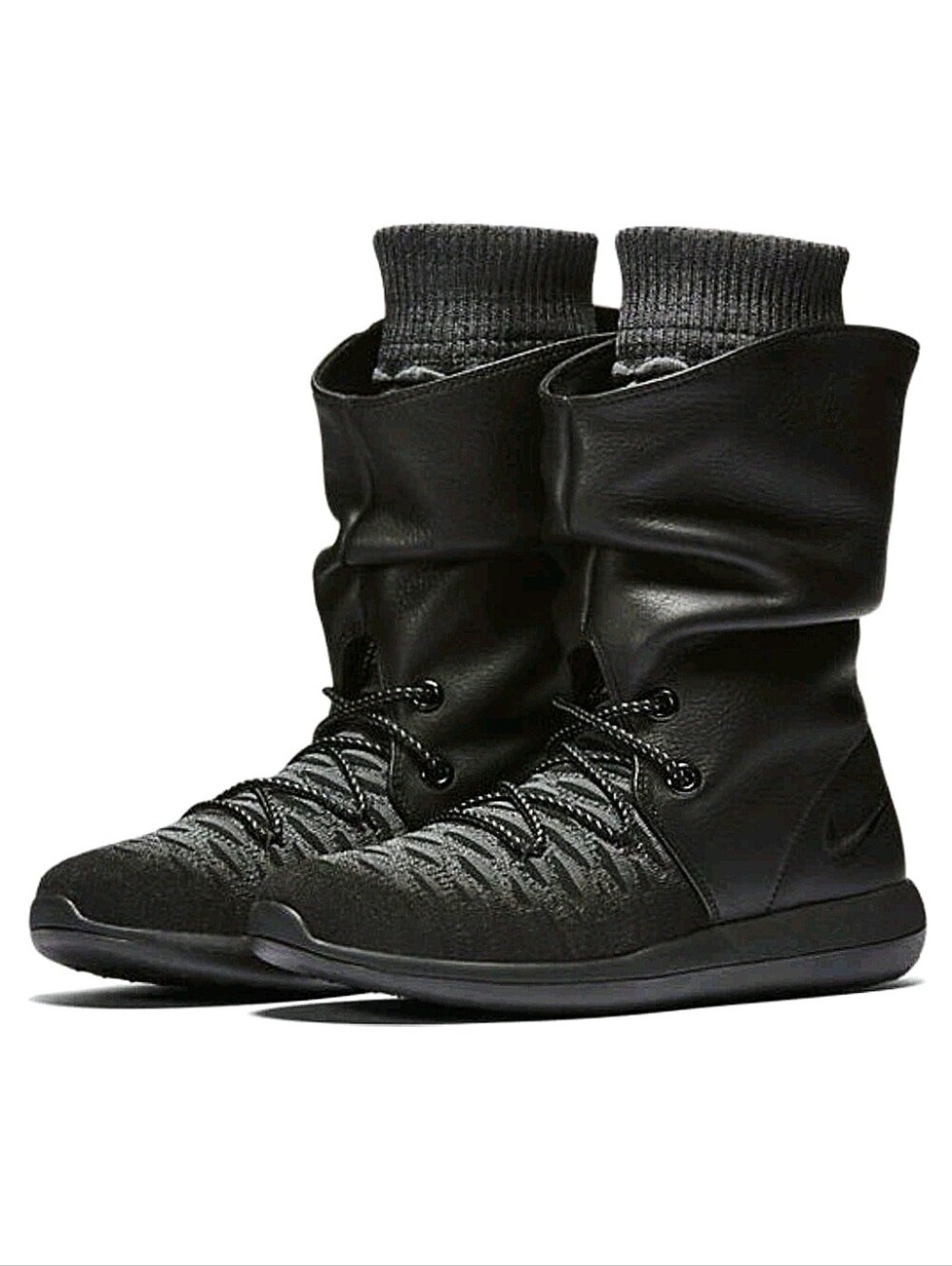 NIKE Roshe Two Hi FlyKnit Sneaker Boots US 7 Black Leather Mid-Calf Bootie